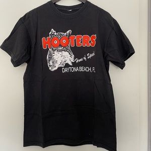 Vintage Daytona Beach Hooters T Shirt